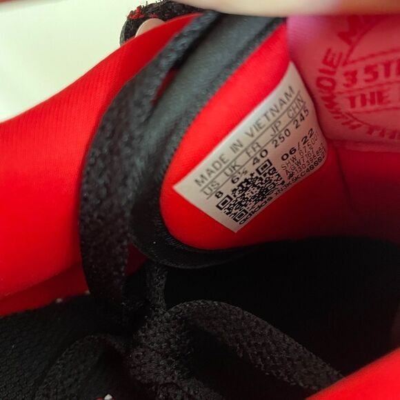 Adidas Forum Low Hello Kitty Polka Dot Women Size 8(GW7167)box slightly crushed - Picture 10 of 14